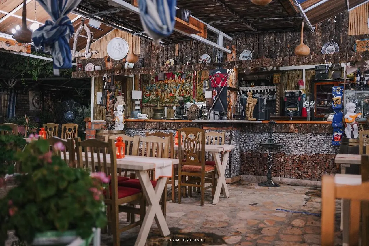 Hotel Keshtjella Syni Zi - Bujtine Shëngjin